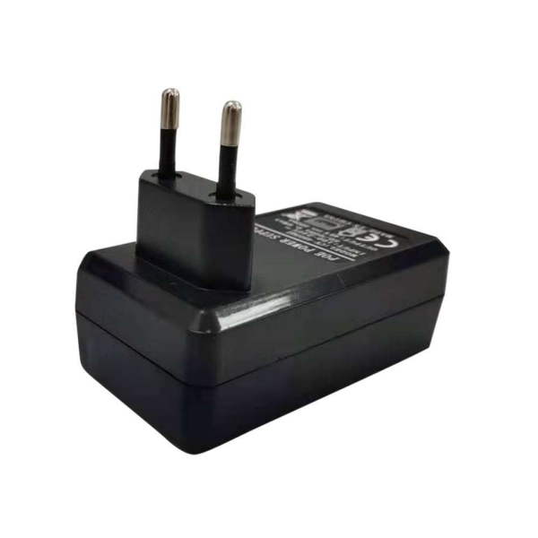 EW-PSE101G-AC - PoE-инжектор EWIND